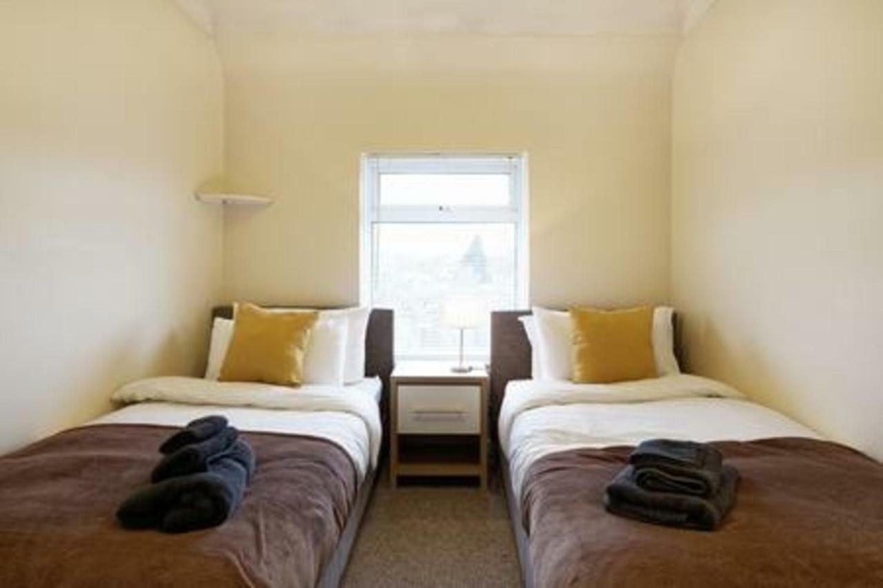 Maidstone Family Homes Upper Road Cottage ภายนอก รูปภาพ