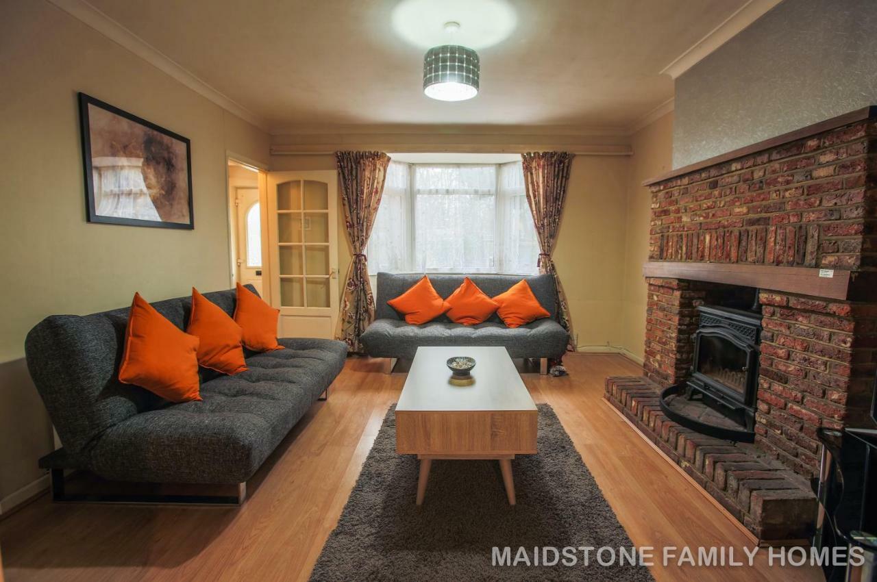 Maidstone Family Homes Upper Road Cottage ภายนอก รูปภาพ